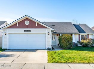 5462 W Citruswood Dr, Post Falls, ID 83854
