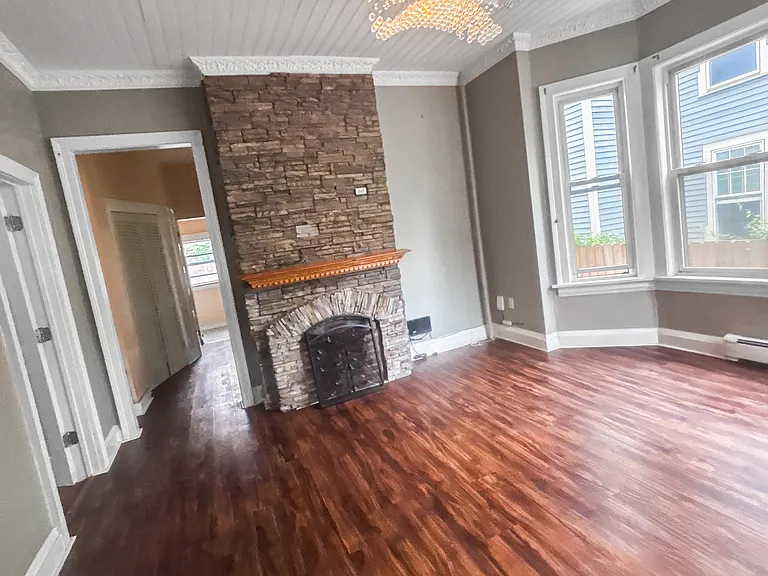630 Kossuth St #1 — Photo 34