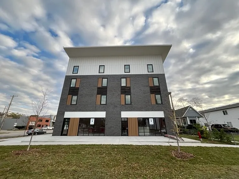 345 N 23rd St #201 — Photo 10