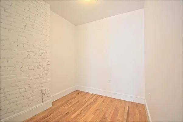 Rented by Maz Group NY | media 24