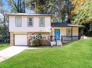 3822 W Wood Path, Stone Mountain, GA 30083