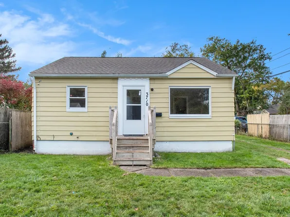 3710 Ford St, South Bend, IN 46619