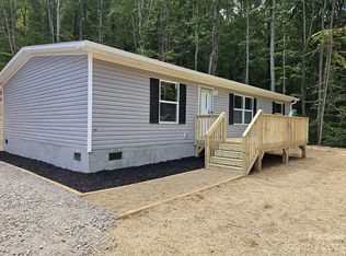 13 Shirleys Way, Leicester, NC 28748