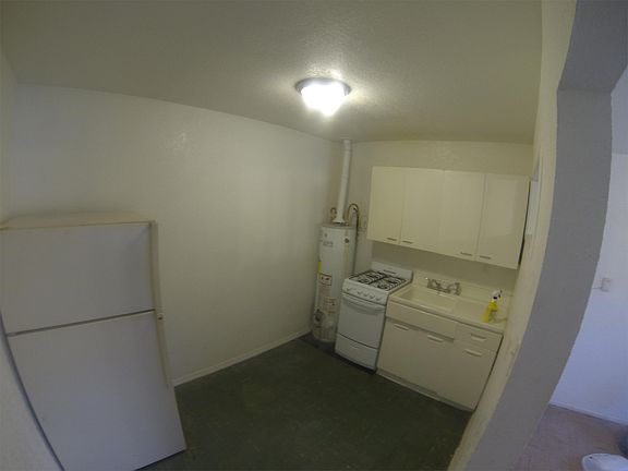 2nd image of 3914 Thomason Ave APT 1