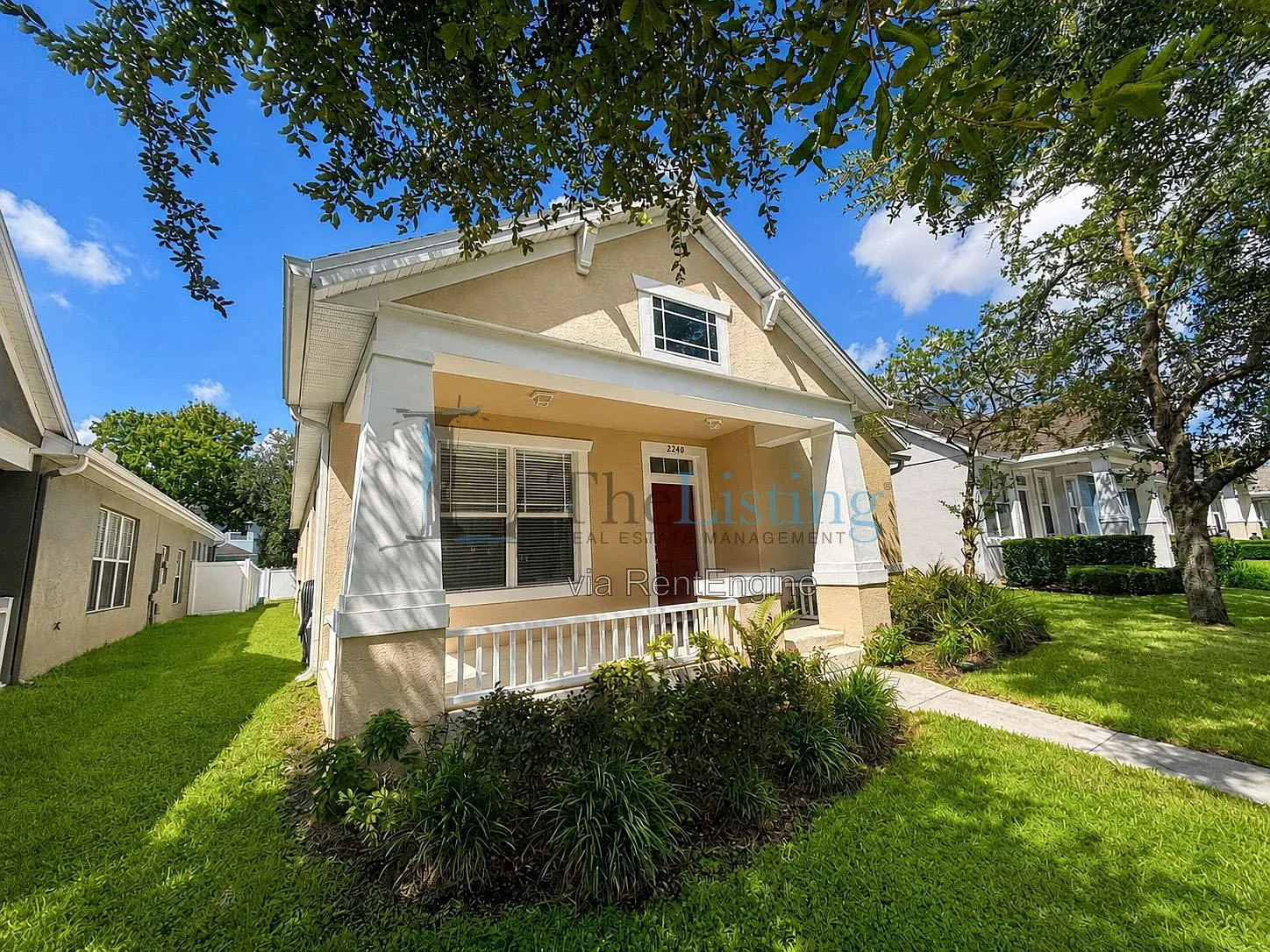 3 bed, 2.0 bath, 1786 sqft, $2,299 — Photo 3