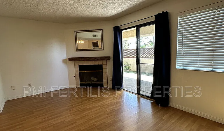 8331 Vineyard Ave #7 — Photo 6