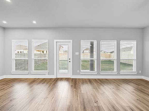 7th image of this home