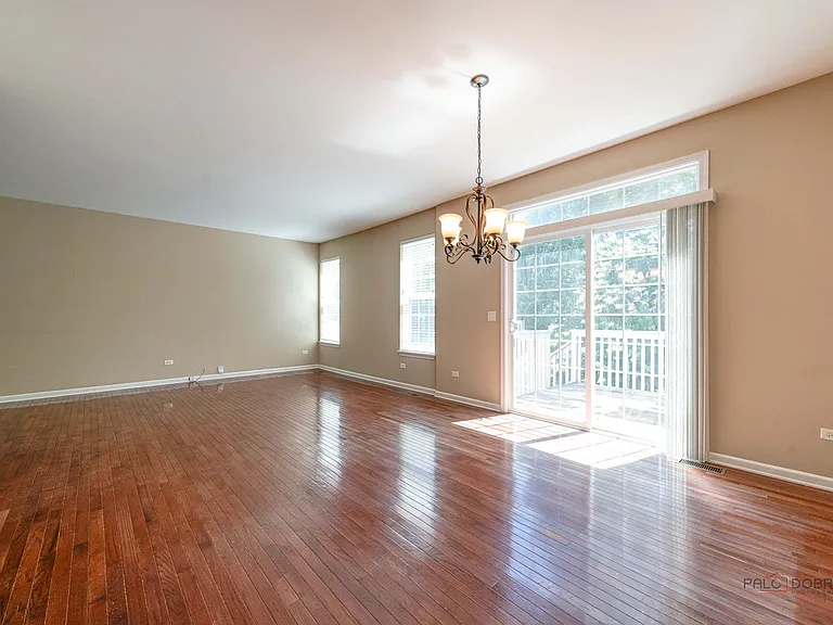 790 Oak Hollow Rd — Photo 9