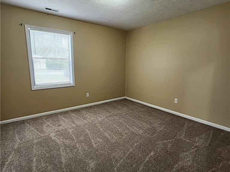 6409 Worthington Dr — Photo 9