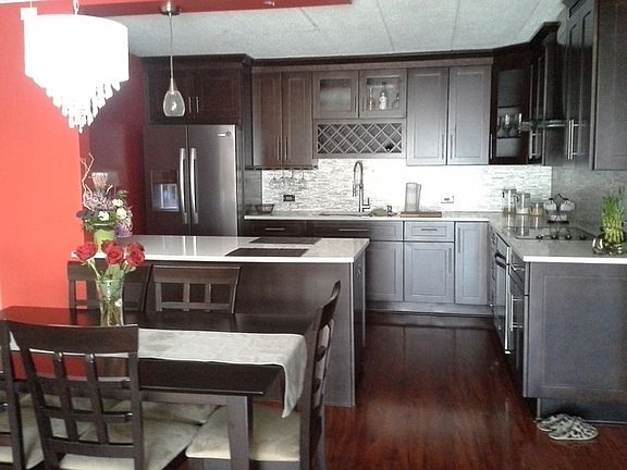 2nd image of 2930 N Harlem Ave APT 2D