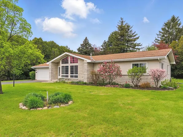 1744 Utah St, Sturgeon Bay, WI 54235