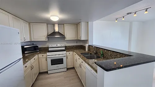 3000 Coral Way #713 Photo 1