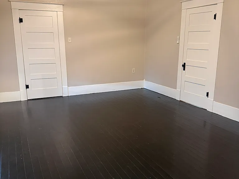 503 Jefferson St — Photo 17
