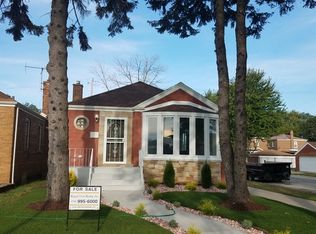 8800 S Paxton Ave, Chicago, IL 60617