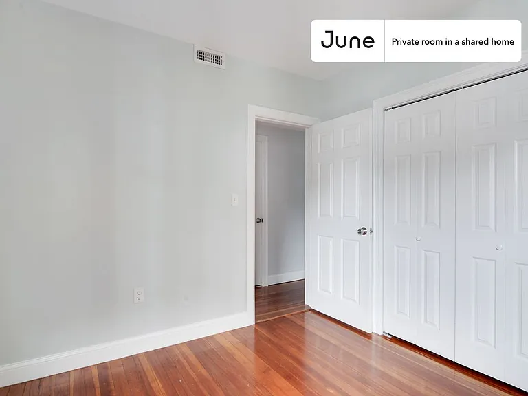 28 Hunnewell Ave #B — Photo 3