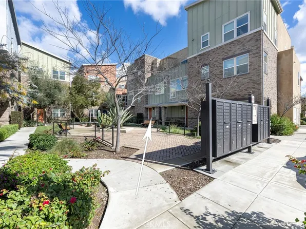 8836 Jacaranda Ave Unit C, Montclair, CA 91763