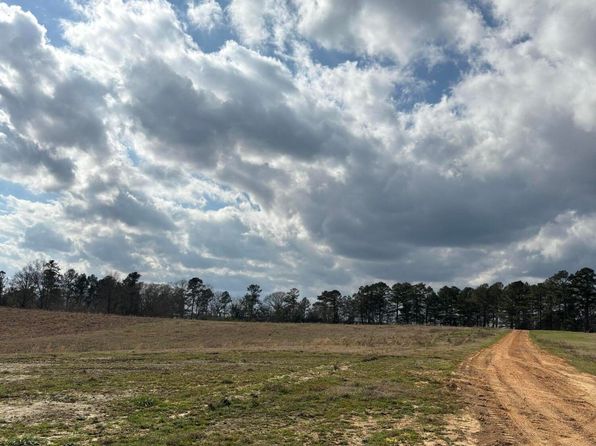1092 Highway 43 S, Pinola, MS 39149