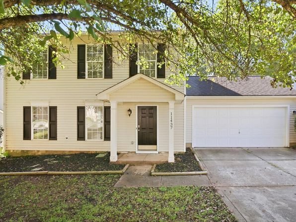 11437 Silverfield Ln