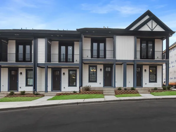 9 Hawthorne Ln Unit 102, Greenville, SC 29605