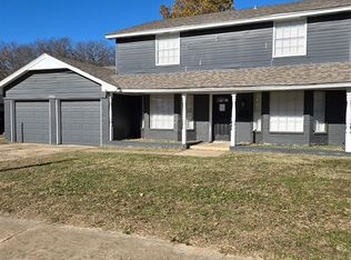 1925 Elmhurst Dr, Norman, OK 73071