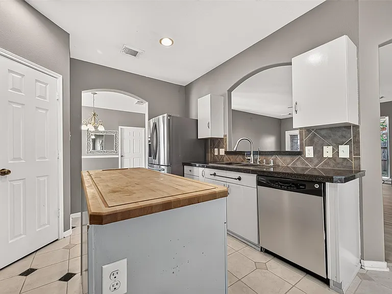 14402 Barker Pelican Ct — Photo 20