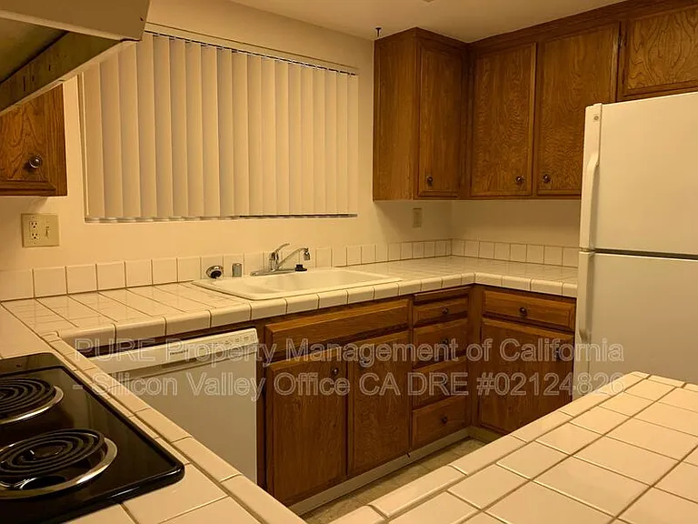 8137 Presidio Dr — Photo 6