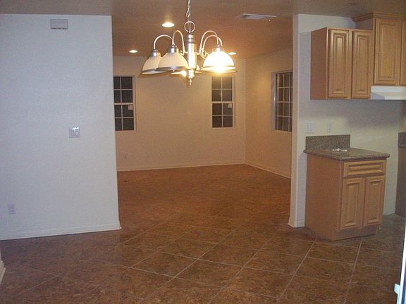 2nd image of 2926 Miramonte Dr