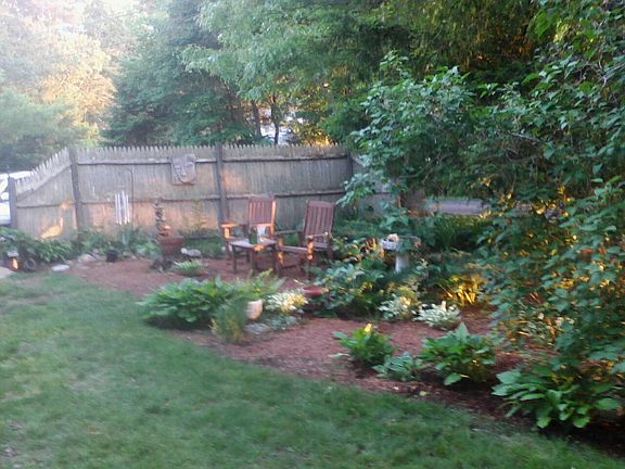 meditation garden side yard