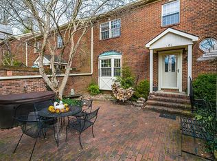 406 Mill Rd, Midway, KY 40347