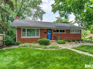 601 S Rosehill Ave, Springfield, IL 62704