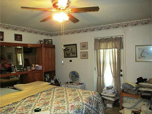 2nd image of 574 County Road 4518