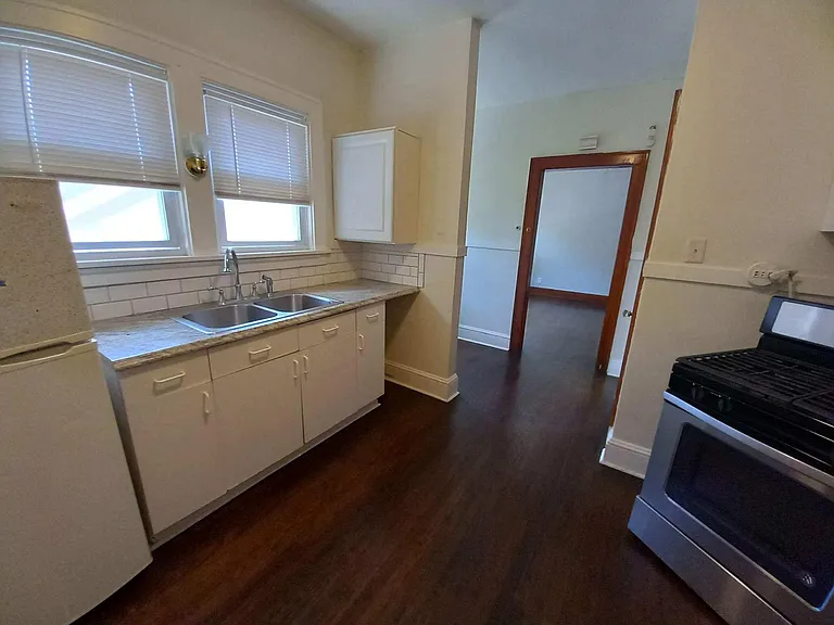 287 Myrtle Ave #2R — Photo 7
