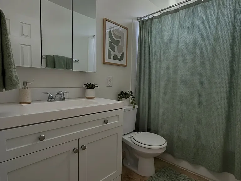 25206 Bigelow Rd #1 — Photo 5