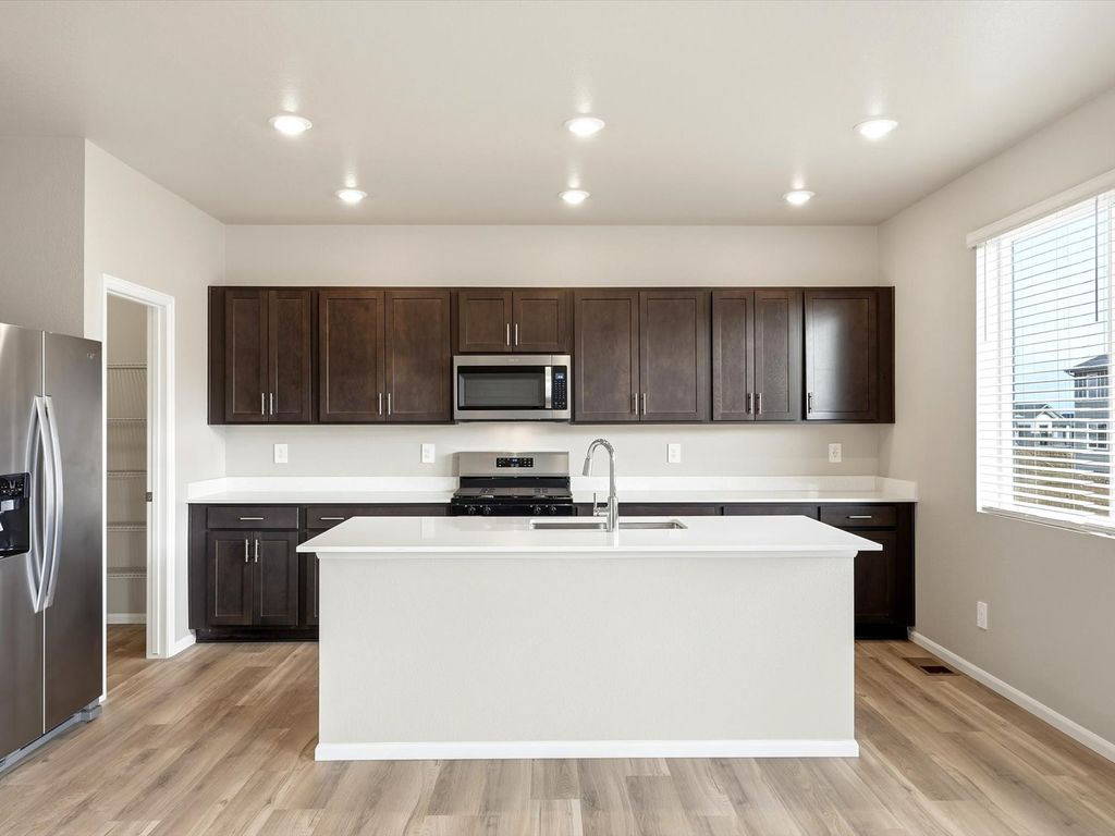 1679 Yampa River Dr