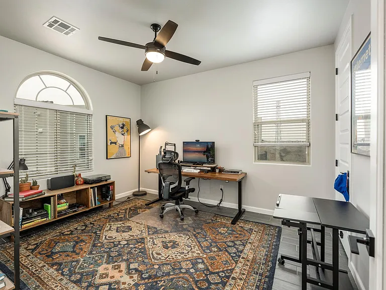 Office/Bedroom #4