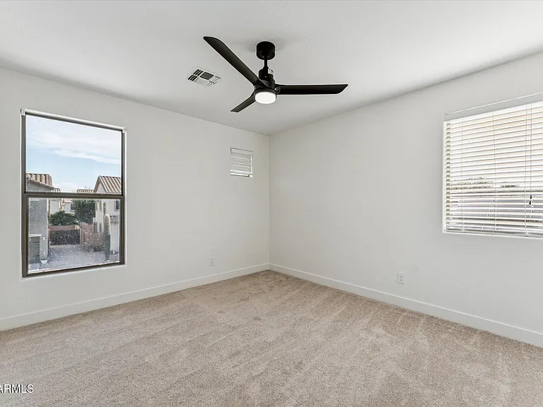 9934 E Empress Ave — Photo 15