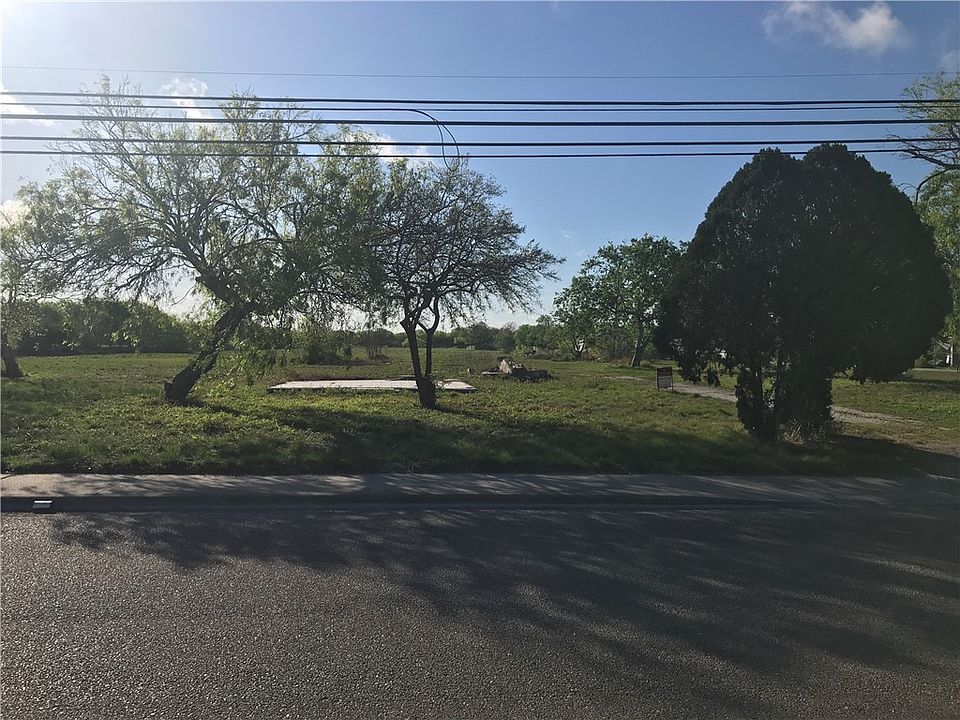 2nd image of 4040 Violet Rd