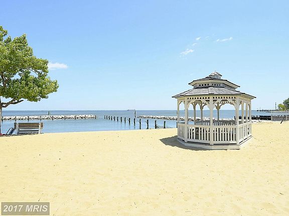 Oyster Harbor Community beach
