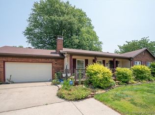 110 Clearview Dr, Jeffersonville, IN 47130