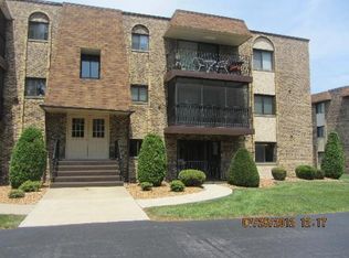 4959 W 134th Pl APT 1C, Crestwood, IL 60445