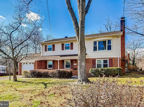 2228 Emporia St, Woodbridge, VA 22191