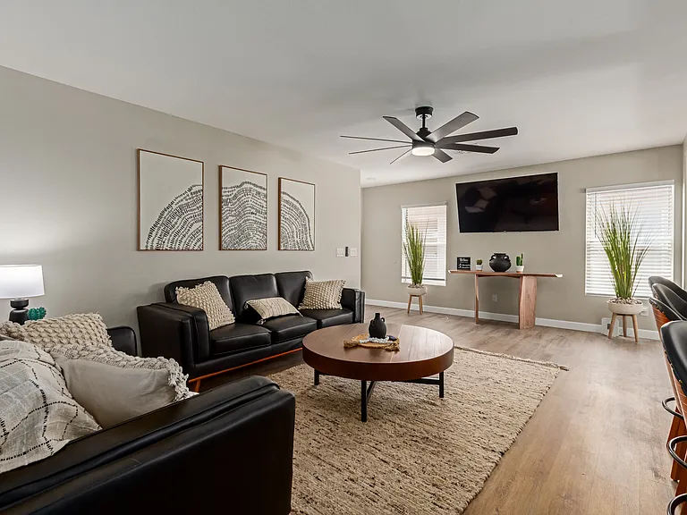 12430 W Willow Ave — Photo 7