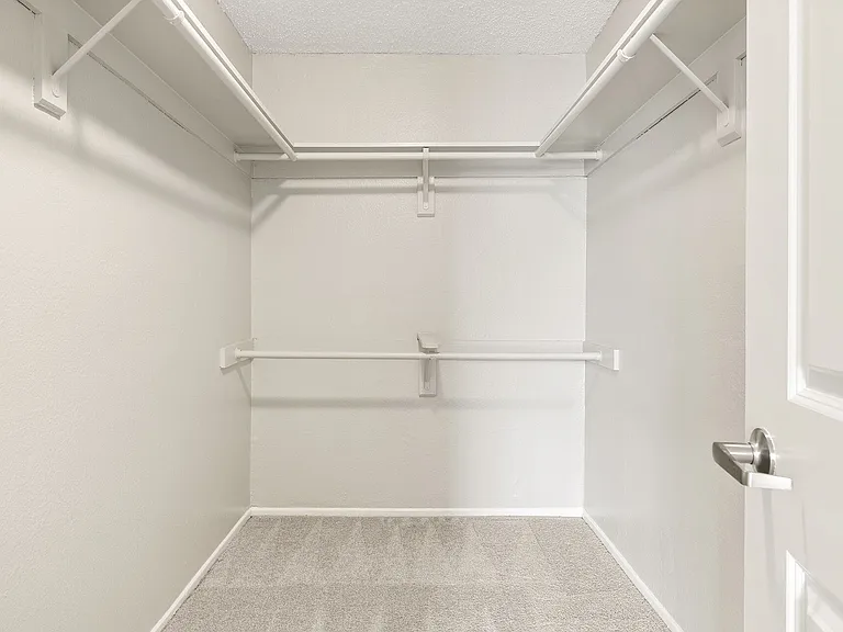 4250 Coldwater Canyon — Photo 19