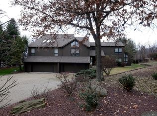 2265 Ridge Dr, Mars, PA 16046