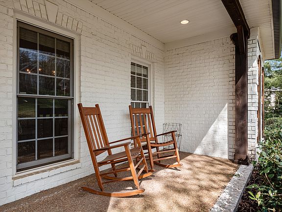 3rd image of 235 Halberton Dr