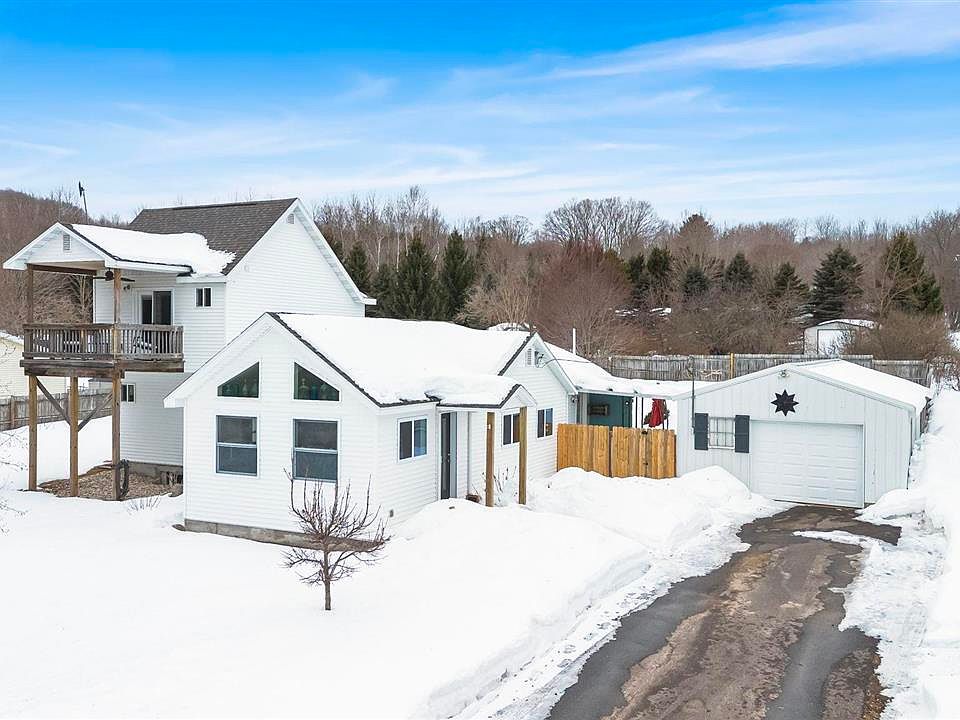 1st image of 120 Cedar St