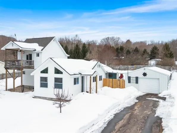 120 Cedar St, East Jordan, MI 49727