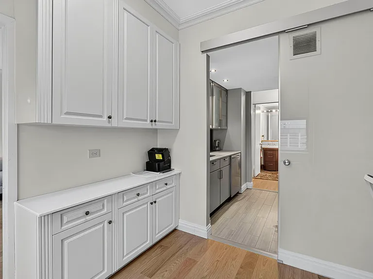 245 E 93rd St #30A — Photo 6