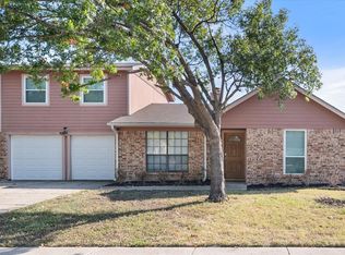 8036 Berry Brook Dr, Watauga, TX 76148