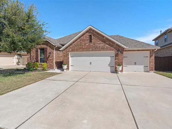 304 Miracle Rose Way, Liberty Hill, TX 78642